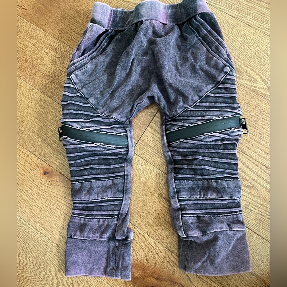 Cool moto pants from Etsy shop.